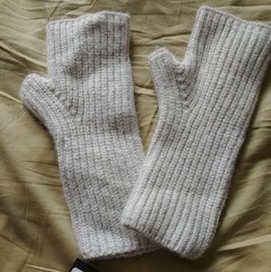 Club Monaco Jayna Glove